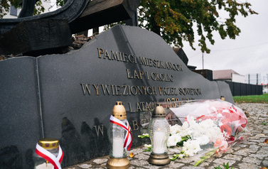 uczestnicy uroczystości z okazji 87 rocznicy agresji sowieckiej na Polskę (10)
