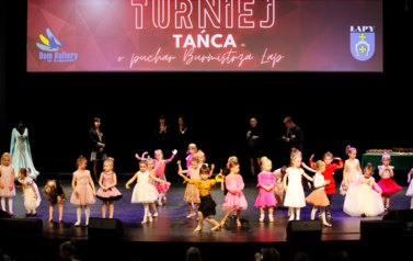 Karnawałowy turniej tańca o puchar Burmistrza Łap 4