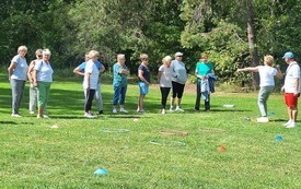 nordic walking senior&oacute;w pod wieżę widokową (5)