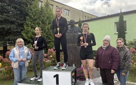 uczestnicy ulicznych Bieg&oacute;w w Łaapch (30)
