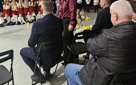 uczestnicy ulicznych Bieg&oacute;w w Łaapch (16)