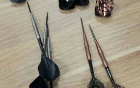 uczestnicy warsztat&oacute;w gry w darta w czasie warsztat&oacute;w (7)